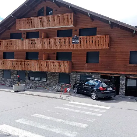 Apartment : Cosy 2 Chambres, Balcon, Wifi Et Parking Inclus - Fr-1-198-249 Châtel